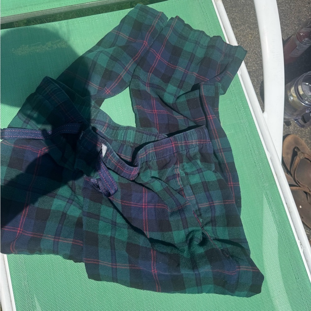 Plaid old navy size large Bottoms